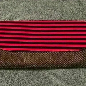 Black and red large hand woven  clutch in stunning condition